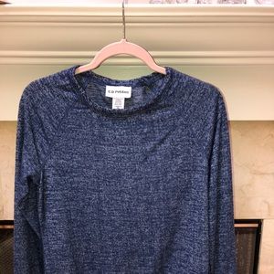 Sweet and comfy top by C. D. Petites! NWT!
